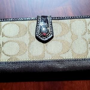 Coach wallet